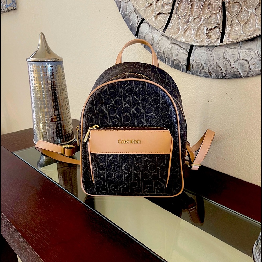 Authentic Backpack Calvin Klein.
